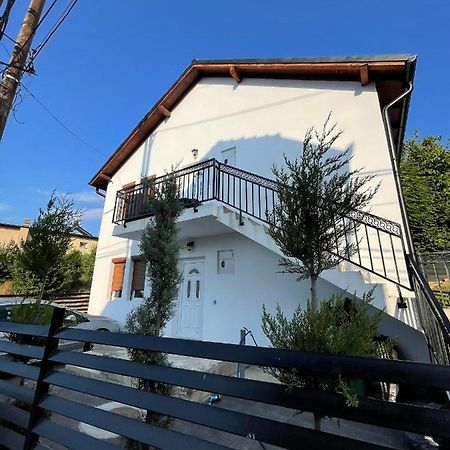 Rock Hostel Prisztina Zewnętrze zdjęcie