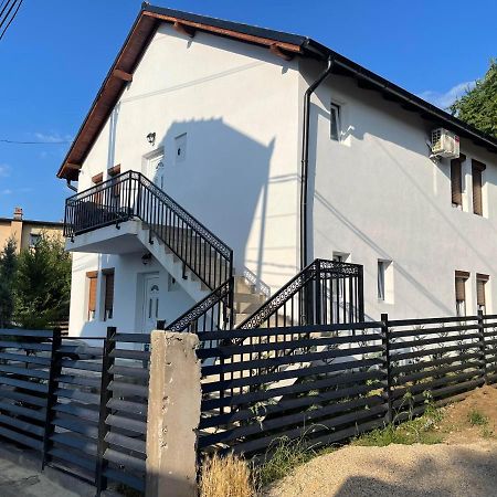 Rock Hostel Prisztina Zewnętrze zdjęcie