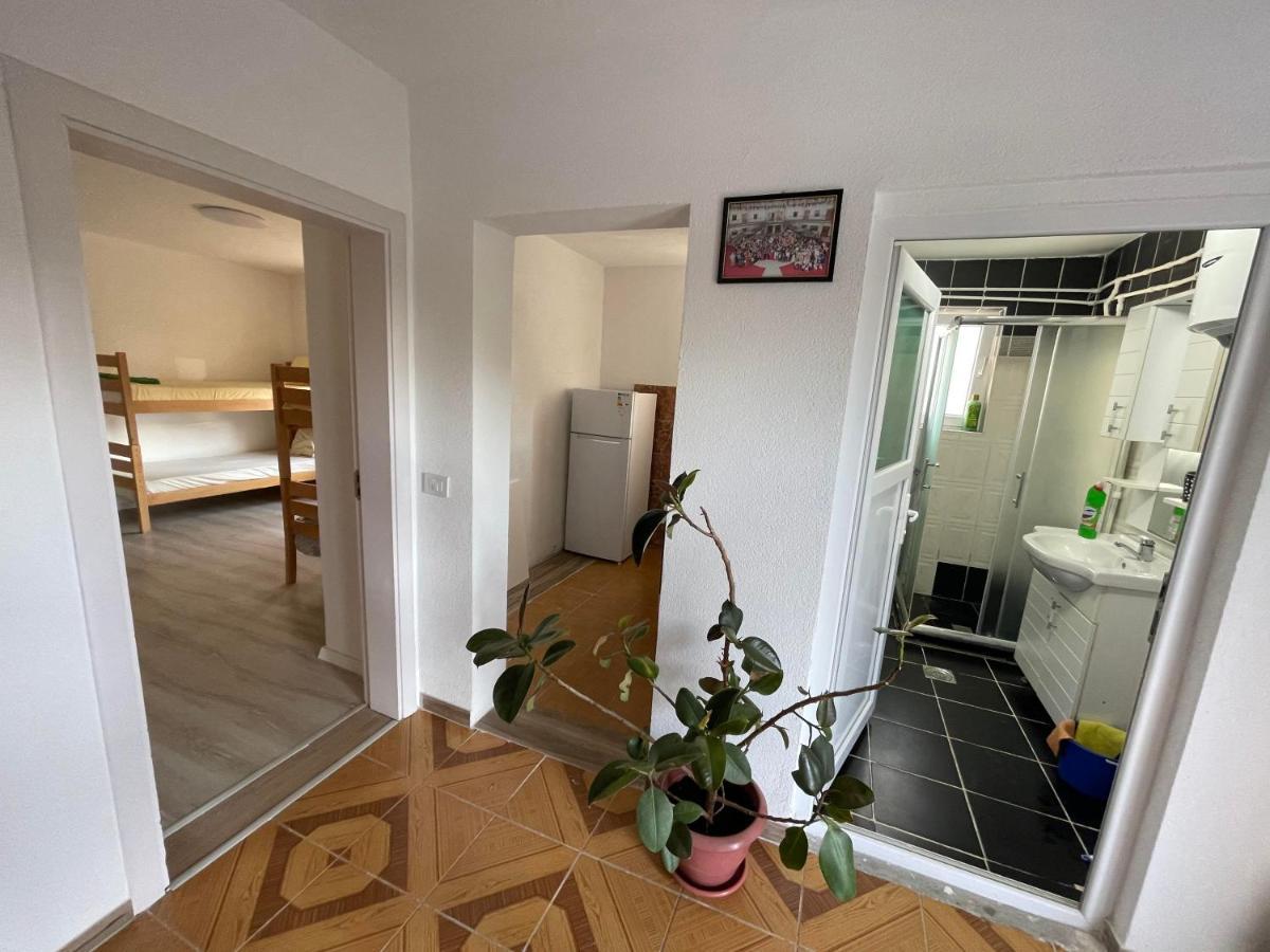 Rock Hostel Prisztina Zewnętrze zdjęcie